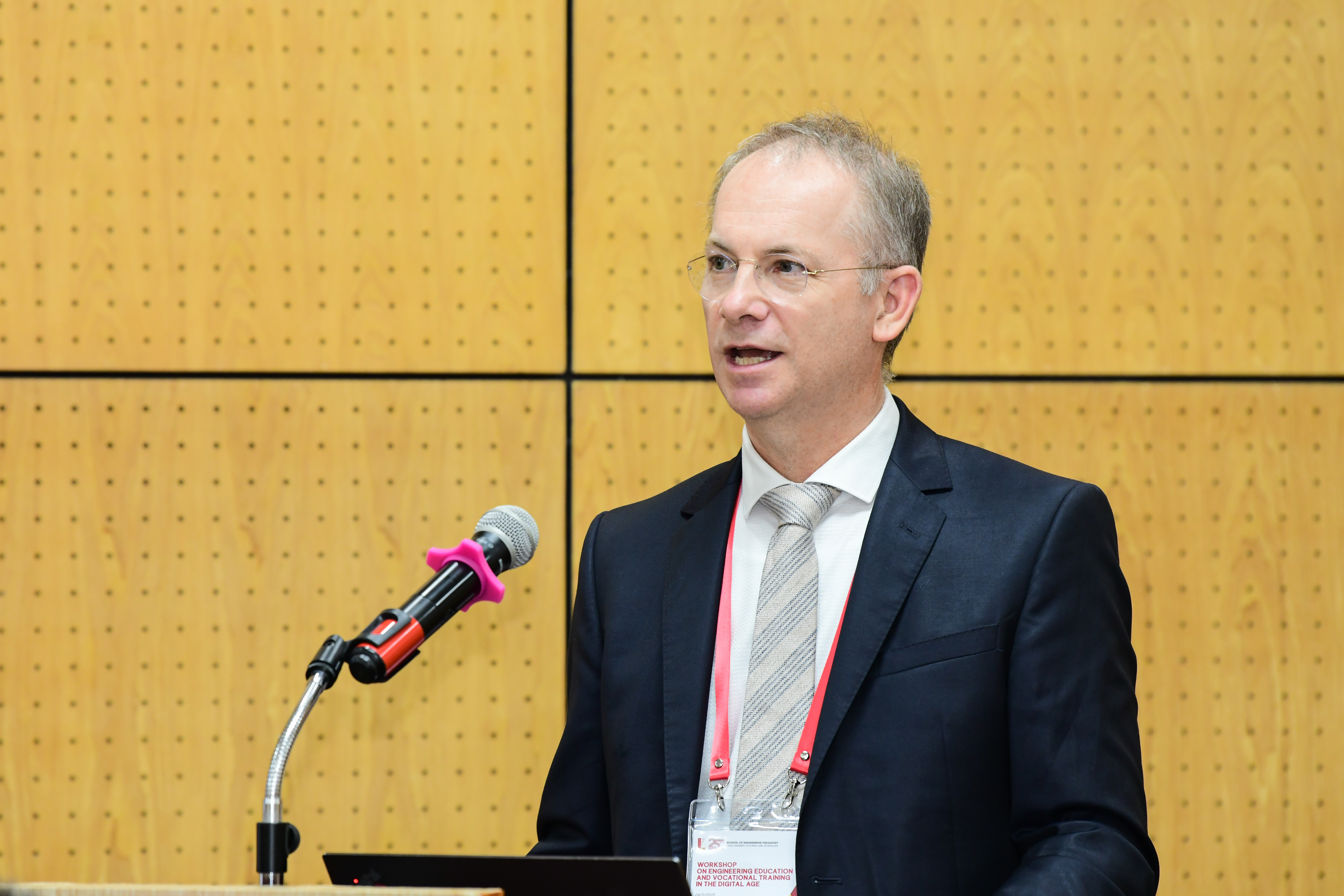 Prof Kohler